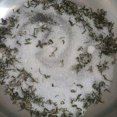 家庭自制奶茶（白糖绿茶的网红做法保准味蕾爆炸）