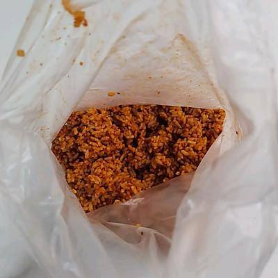 锅巴怎么做出来在家自制（剩米饭也能做出好吃的，麻辣香脆超级过瘾）