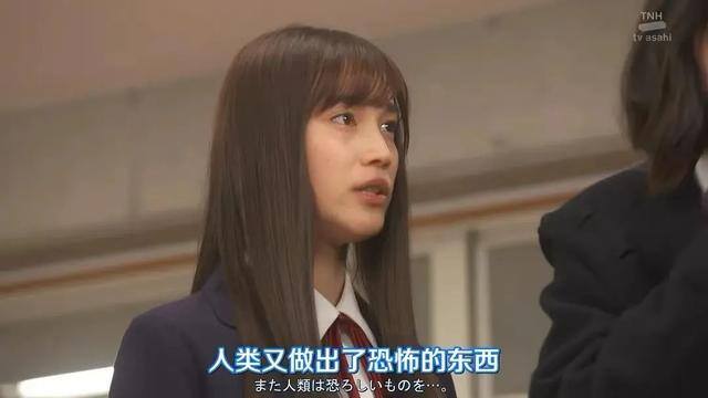 学校周边适合做什么生意（大学操场上的纸板狗）