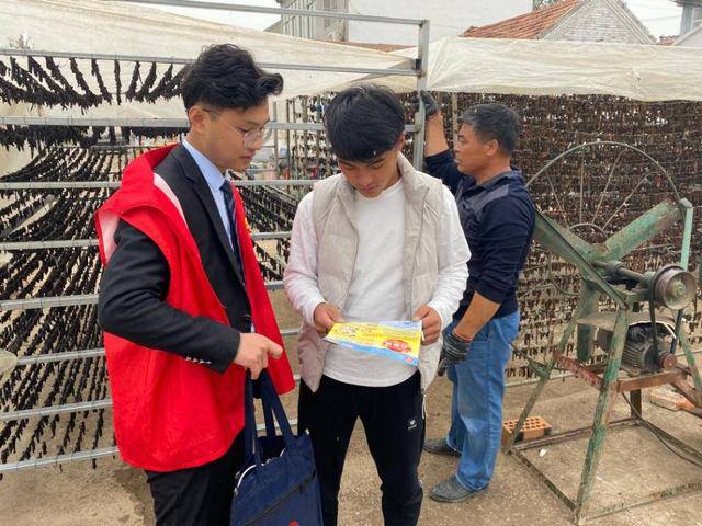 干什么挣钱快（微山农商孙成奎：水蛭养殖的“金元宝”）
