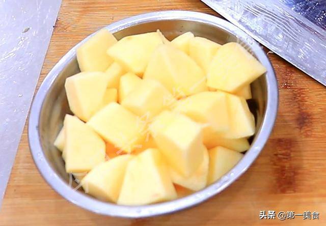 简单易学在家做小吃（梅花酥、麻花酥、梅花酥、梅花酥的做法）