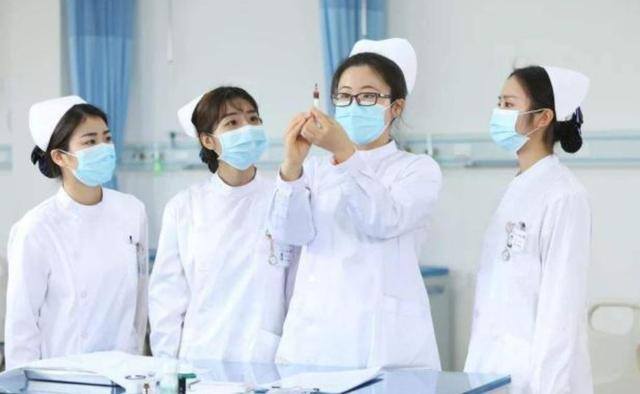 护理专业主要从事什么工作（护理学专业的就业前景怎么样？）