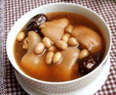 什么食物下奶快下奶多（多管齐下，母乳多多）