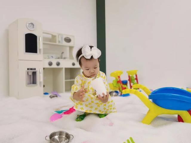 幼儿园门口做什么小生意合适（小绿洲的成长之路）