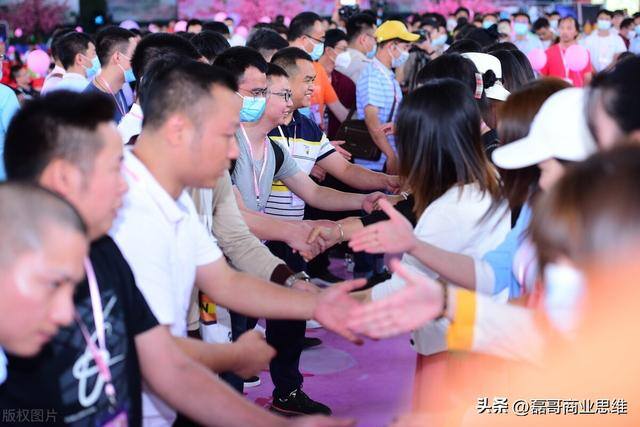 经验分享主播赚钱吗（在网上帮人牵线搭桥的线上红娘，到底好不好做，收益又怎么样？）