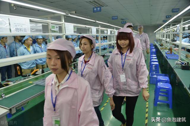 普通人去深圳干什么挣钱（都说深圳是“赚钱之都”，但是没有工作的工人又该如何挣到属于自己的钱呢？）