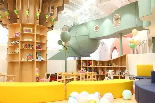 幼儿园门口做什么小生意合适（小绿洲的成长之路）