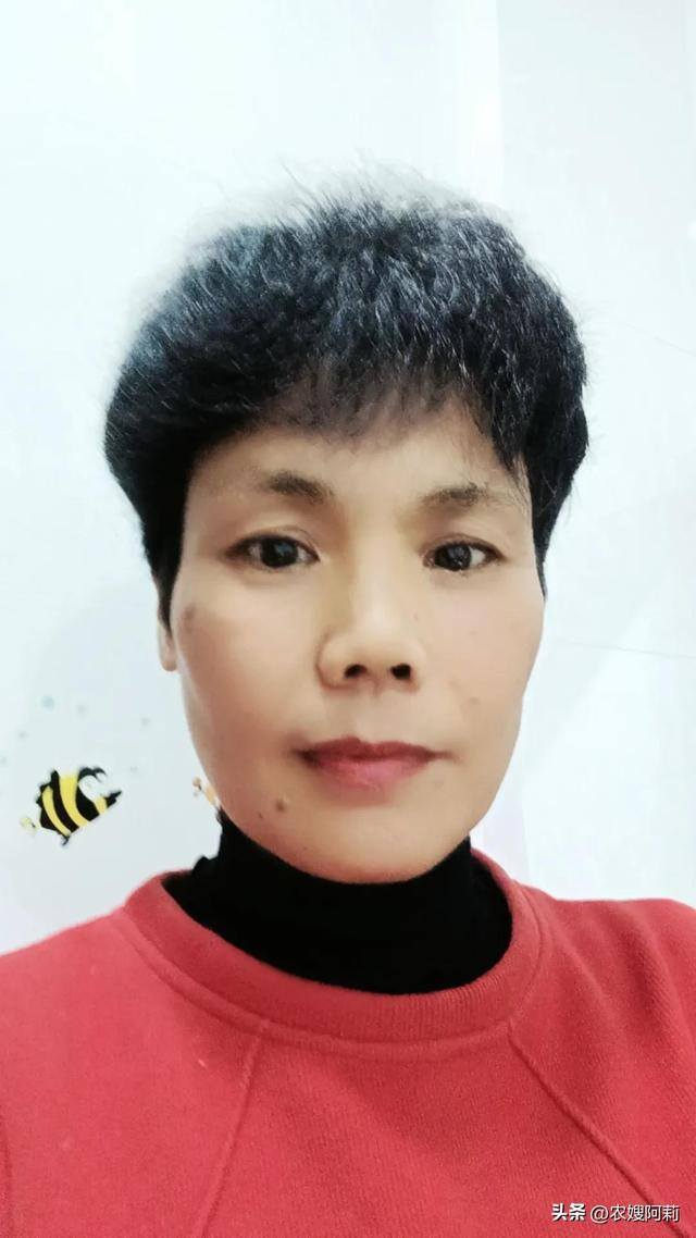50岁女人学什么技能能挣钱（写微头条是怎样的体验？）