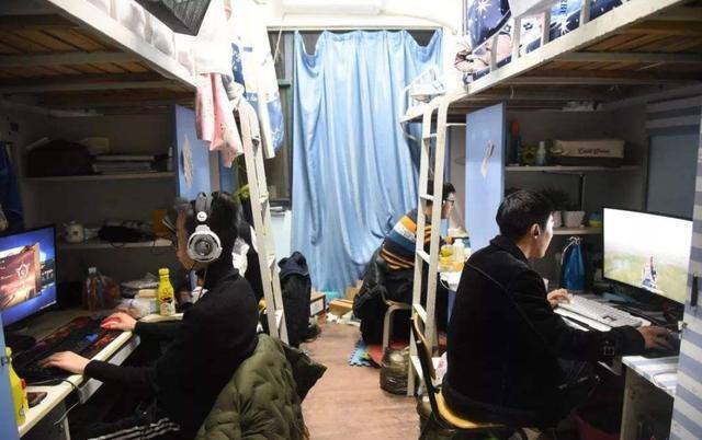 卖烤肠一天能挣多少钱（女生寒假活动充实，利用假期时间不能集中）