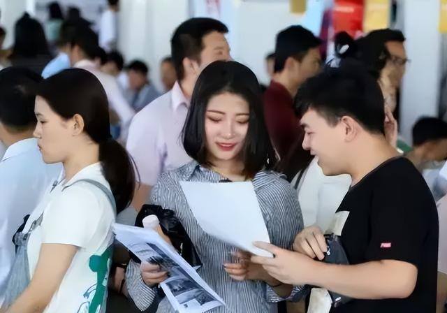 女生什么职业最吃香（适合女生的专业有哪些？）