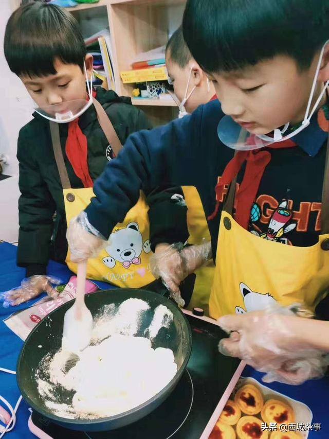 用奶粉在家做酸奶的制作方法（自制酸奶有哪些好处？）