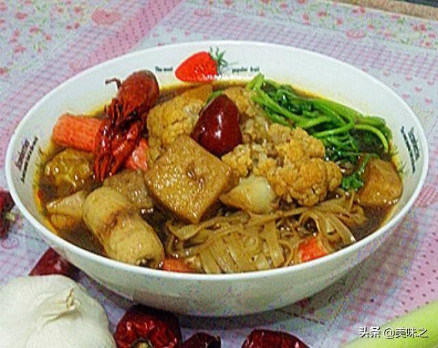 麻辣烫怎么做好吃还简单（麻辣烫的做法）