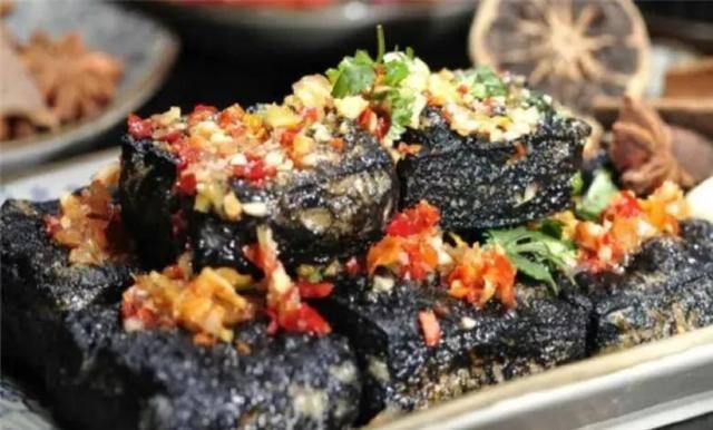 最赚钱的三种小吃生意（臭豆腐、煎饼果子、煎饼果子、煎饼果子、煎饼果子）