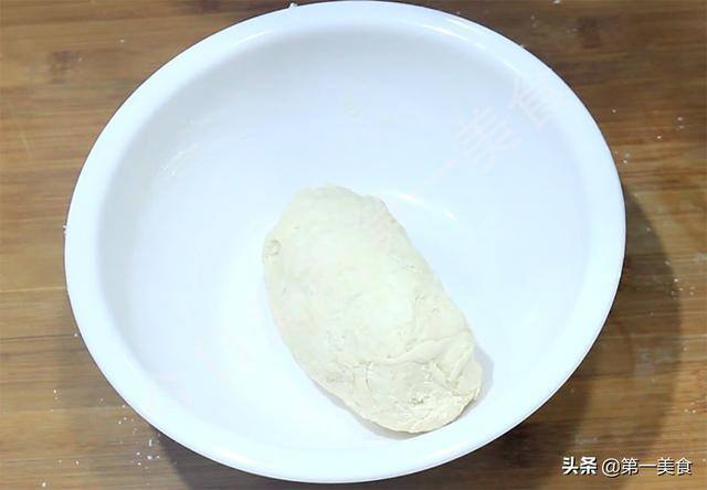简单易学在家做小吃（梅花酥、麻花酥、梅花酥、梅花酥的做法）