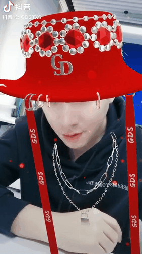 抖音做特效可以赚钱吗（千万人都在拍的特效道具是怎么做出来的？）