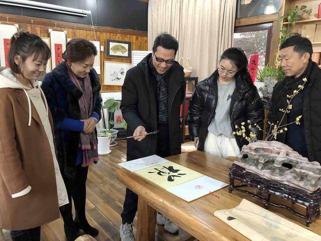 日历怎么画简单又漂亮（阿丁手绘教你画挂历）