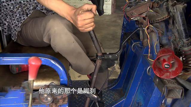适合残疾人在家挣钱的工作（四川省眉山市东坡区符有的“手有多巧”）