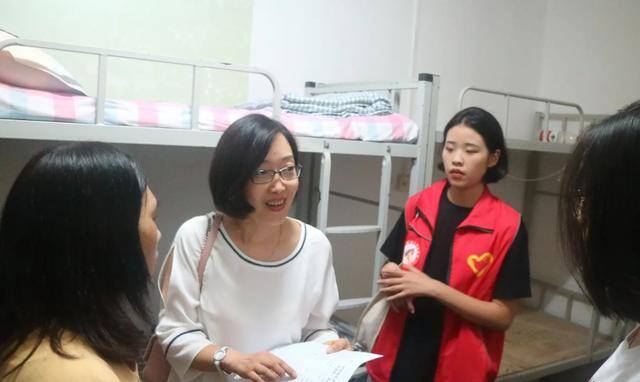 升大专学历大概需要多少钱（民办二本和公立大专差距明显，不仅体现在学费上，难怪有人会后悔）