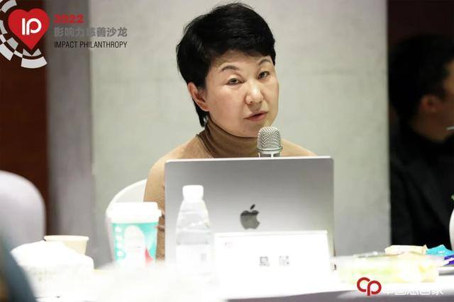 慈善基金会怎么赚钱（企业力量成为公益基金会事业和推进）