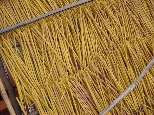 在家开什么厂最挣钱（香的市场销量大，需要投资多少、技术难度如何、利润又如何？）