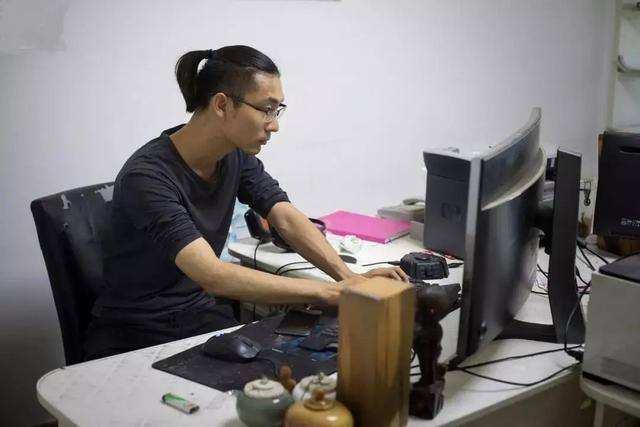 男生做什么工作比较好（从小习得经商经验的雷从瑞）
