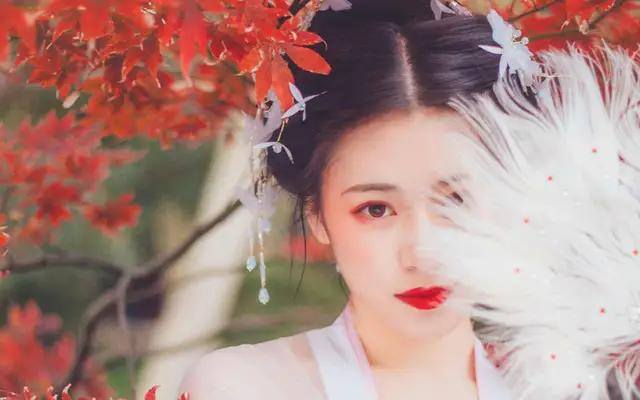 农家娇女赚钱忙（精品古言推荐：《金粉》《农家娇女》《侯府娇宠》精彩绝伦）