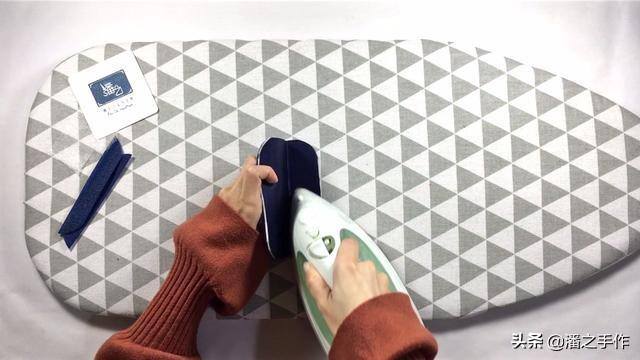 电脑怎么做（潘之手工作室｜地铁中的男士包）