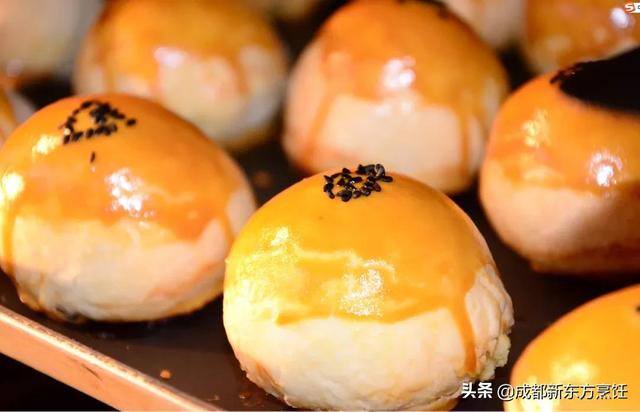 开一家蛋糕店大概需要多少钱（为什么现在选择西点烘焙创业的人越来越多？）