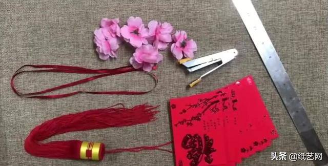 简单灯笼制作手工（新年新气象的灯笼教程）