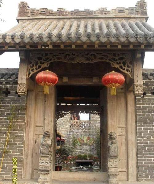 商品房门对门有什么风水说法（“门对窗人遭殃，门对门必伤人”是什么意思？）