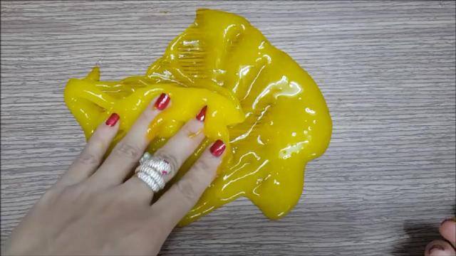 如何制作史莱姆（4种方法自制史莱姆，每种方法各有特点，都是无硼砂配方）