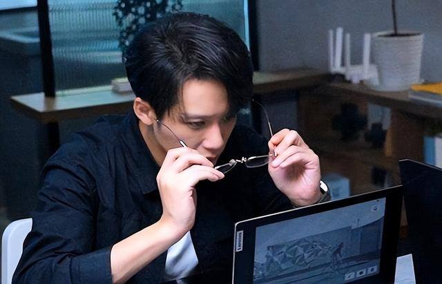 毕业后最赚钱的大学十大专业（本科生应该选择理工专业还是信息安全专业）