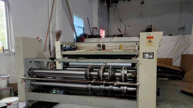 现在市场做什么生意好（小型纸箱加工行业的前景如何？）