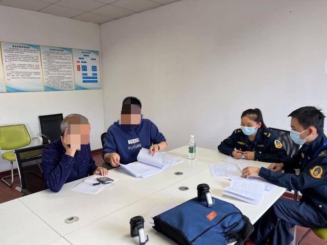 365约车平台到底怎么样（南宁两家网约车企业被责令停业整顿）