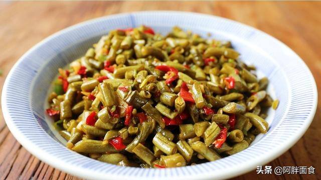 在家怎么制作酸豆角（超级简单的懒人酸豆角做法）