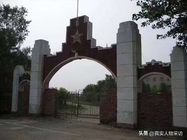 45岁的女人适合一人开什么店（我的房车人生）