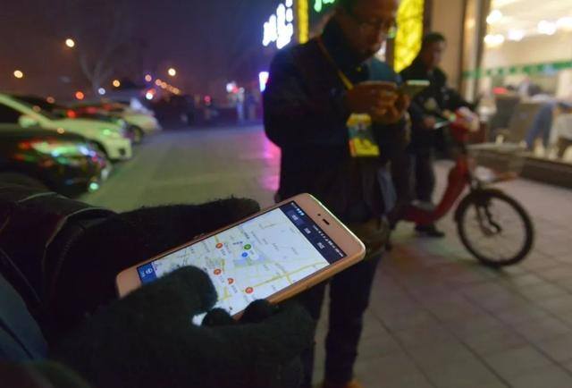 滴滴一个月能挣多少钱（滴滴司机月入过万，真的假的？）