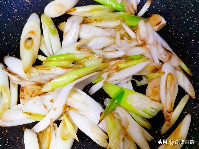 家里来客人做什么家常菜（家中来客人不用慌，教你5道家常小炒，鲜香美味）