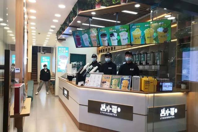 乡镇开什么店比较稳（乡镇创业者的“三低模式”）