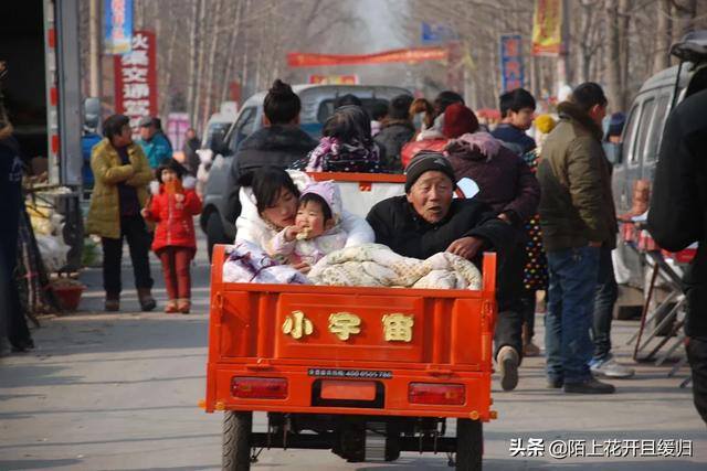 秋冬摆摊卖什么好卖（农村集市上的各种物品）