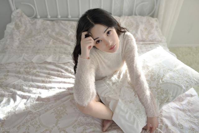 抖音博主怎么赚钱（那些能够产生几千万变现的抖音号的核心运营策略到底是怎么干的？）