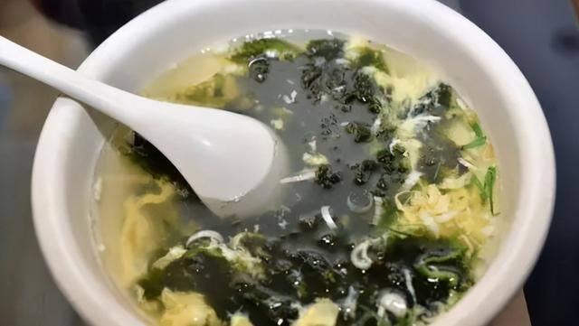 虾皮多少钱一斤（50多元的虾皮和10多元的虾皮有什么区别？）