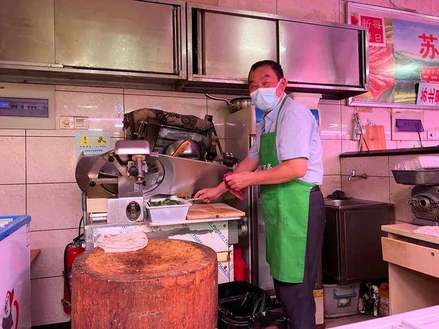 菜市场20个生意（白露时节肉摊生意旺）