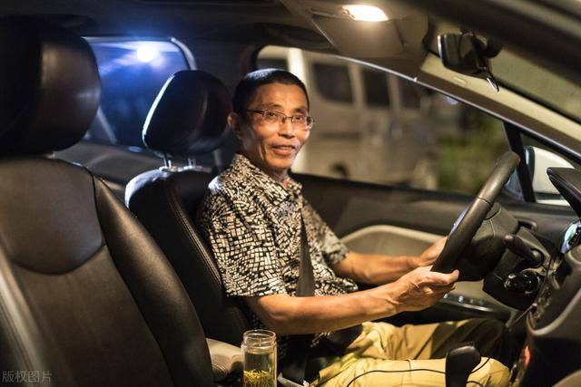 网约车怎么加入（网约车司机两大证件成为合格的网约车司机需要哪些手续？）