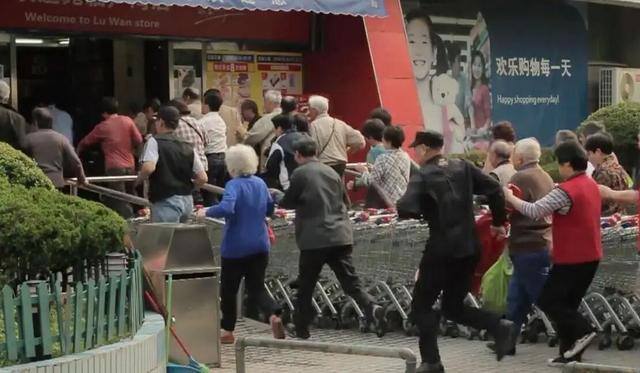 实体店做什么生意最赚钱（只要花费15块钱，就可以获得广西有这么一家超市！）
