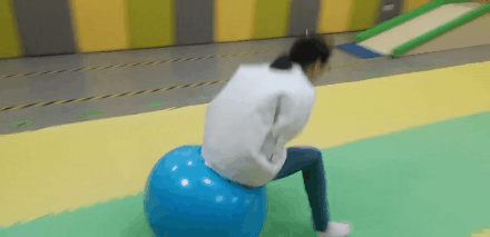 在家玩的游戏（8个提升孩子本体觉的小游戏）