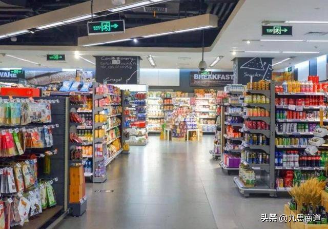 十万元做什么生意赚钱（利用“漏洞式”营销，快速引流）