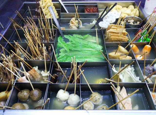 夜市卖什么最好卖（夜市最受欢迎的8种地摊美食，你吃过几种？）