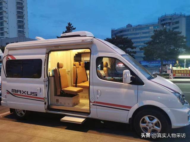 45岁的女人适合一人开什么店（我的房车人生）