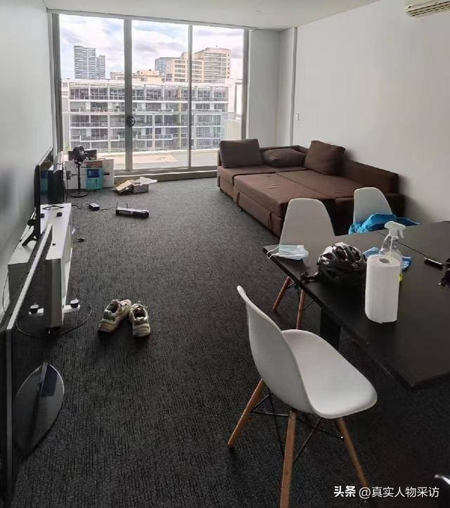 去澳大利亚打工一个月能挣多少钱（河北承德女大专毕业后的现状）